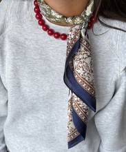Afbeelding in Gallery-weergave laden, Olive &amp; Blue Scarf
